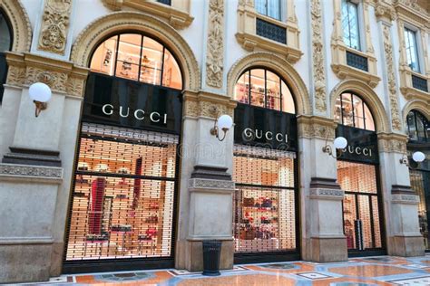 designer gucci boutique signs|gucci clothing website.